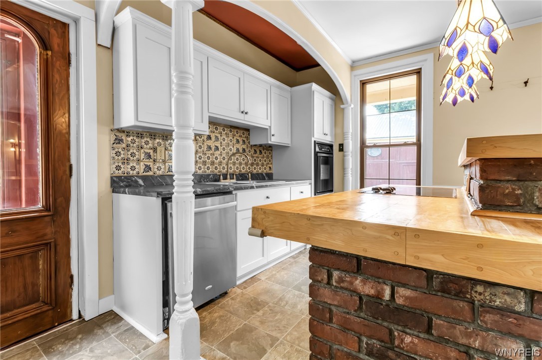 10798 Mill Road Ridgeway, NY 14098 - Photo 3 of 49