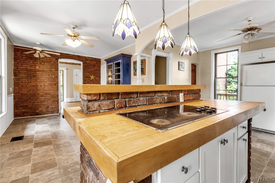 10798 Mill Road Ridgeway, NY 14098 - Photo 5 of 49