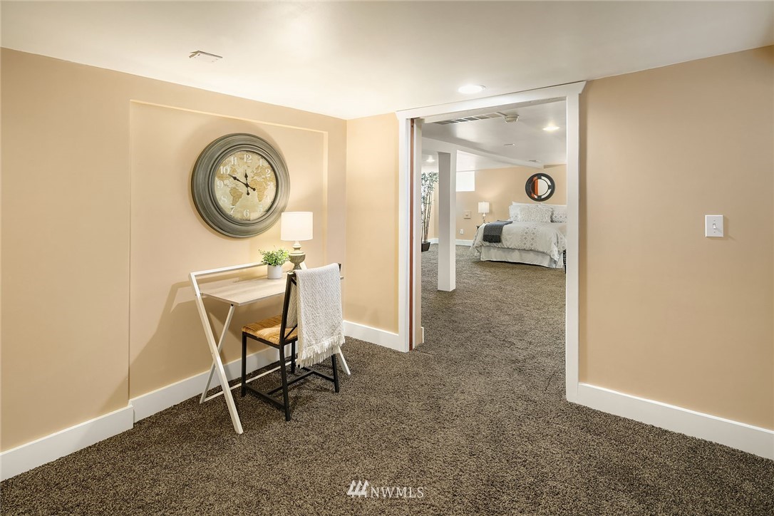 1634 North 53rd Street Seattle, WA 98103 - Photo 16 of 23 Gallery Image 16