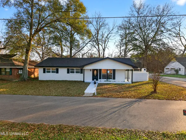 $267,500 | 617 Mill Street, Picayune, MS 39466
