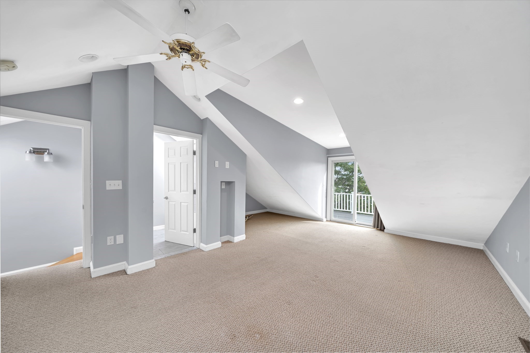 773 East 5th Street, Unit 3 Boston, MA 02127 - Photo 23 of 42 Gallery Image 23