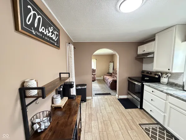 $154,000 | 504 Indiana Avenue, Veedersburg, IN 47987