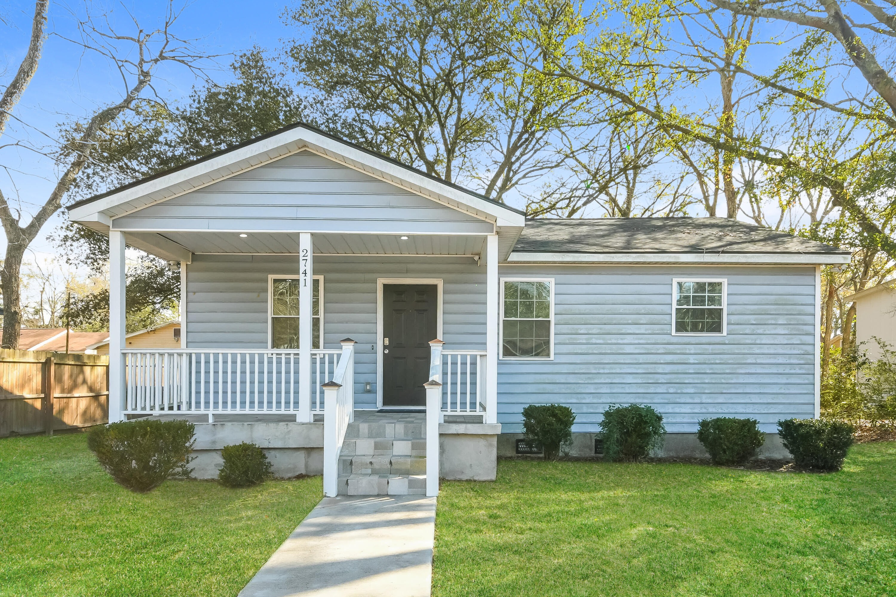 2741 Ranger Drive North Charleston, SC 29405 - Photo 1 of 16 1