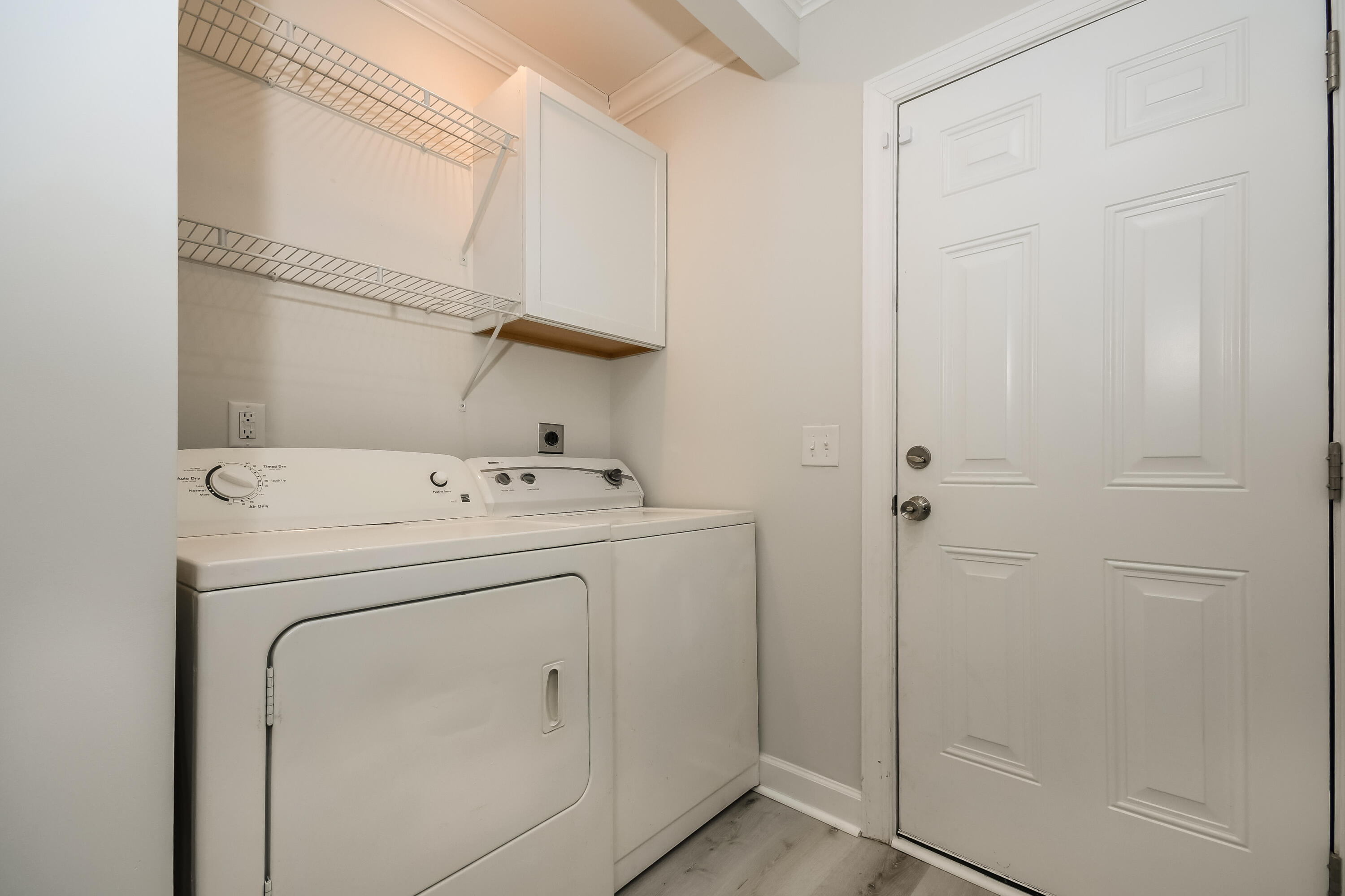 2741 Ranger Drive North Charleston, SC 29405 - Photo 15 of 16 15-photo-Laundry-Room-b22ae748-880a-4dcd