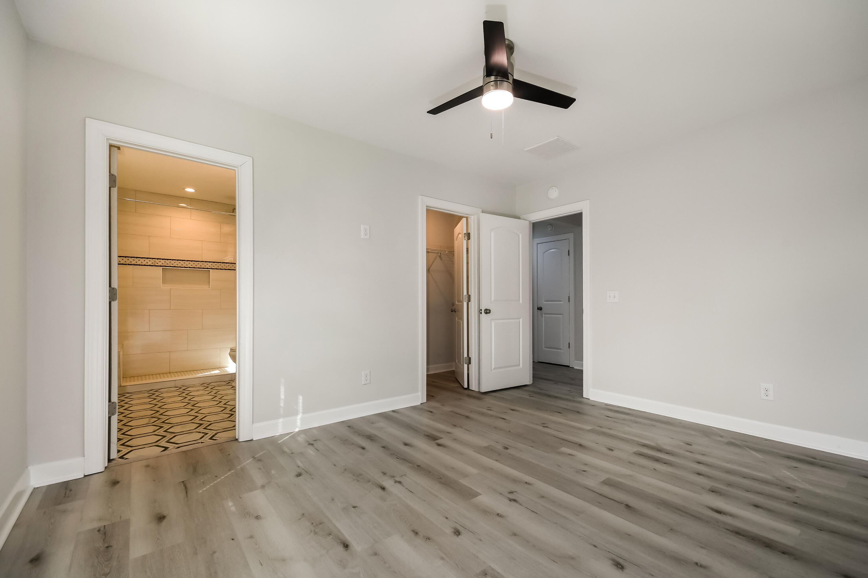 2741 Ranger Drive North Charleston, SC 29405 - Photo 10 of 16 10-photo-Main-Bedroom-733f14d7-1213-4bd8