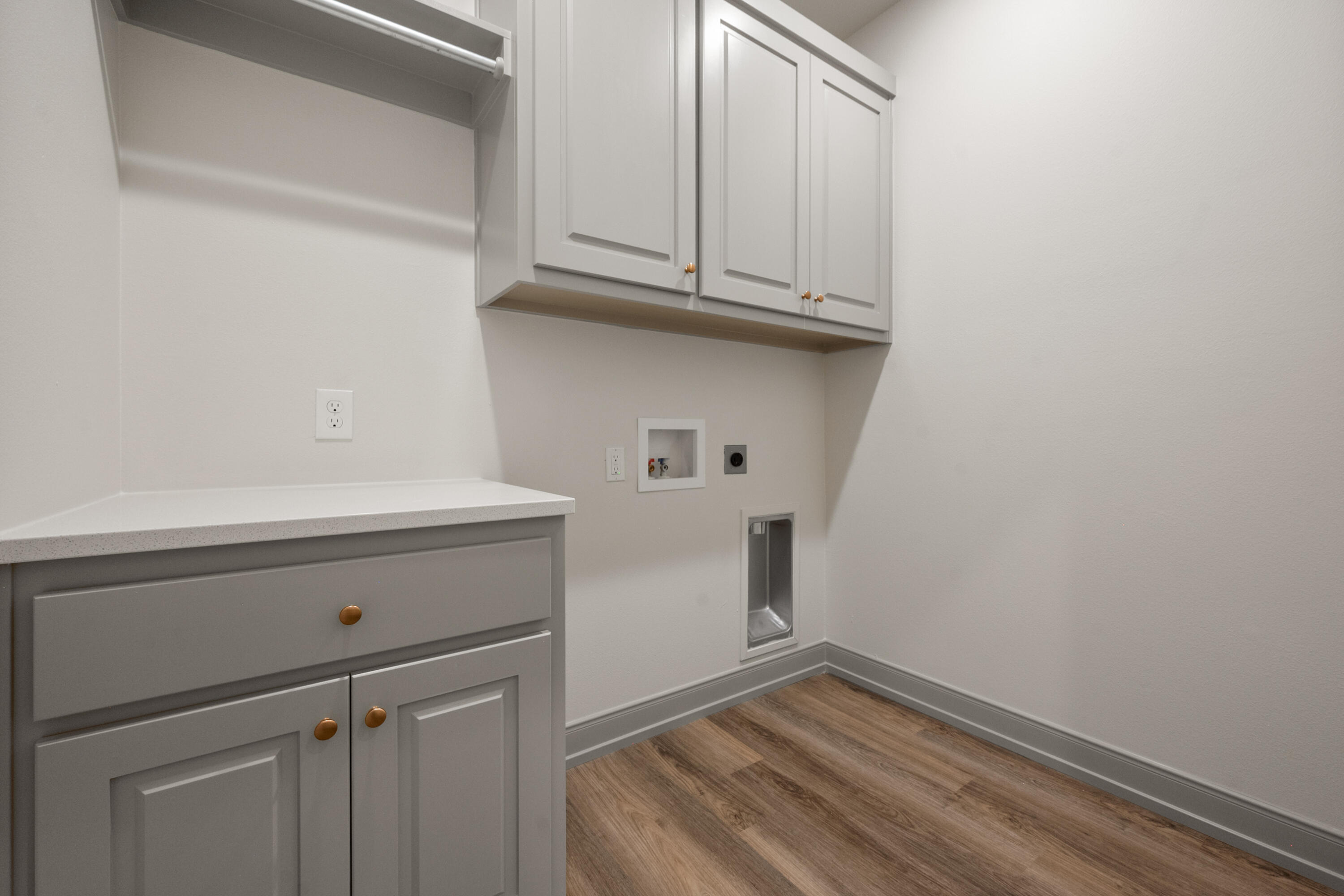1005 North 5th Street Wolfforth, TX 79382 - Photo 21 of 36 a view of utility room