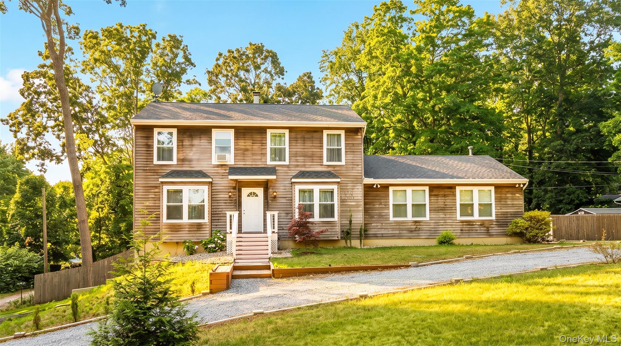 370 South Country Road Brookhaven, NY 11719 - Photo 1 of 35