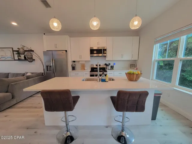 $2,150 | 652 Helen Avenue, Panama City, FL 32401