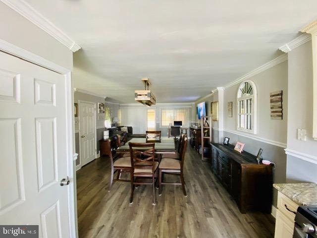 4216 Lawnside Road Philadelphia, PA 19154 - Photo 11 of 48 Dining Room