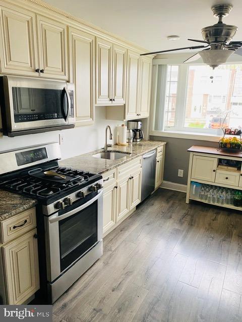 4216 Lawnside Road Philadelphia, PA 19154 - Photo 14 of 48 Kitchen