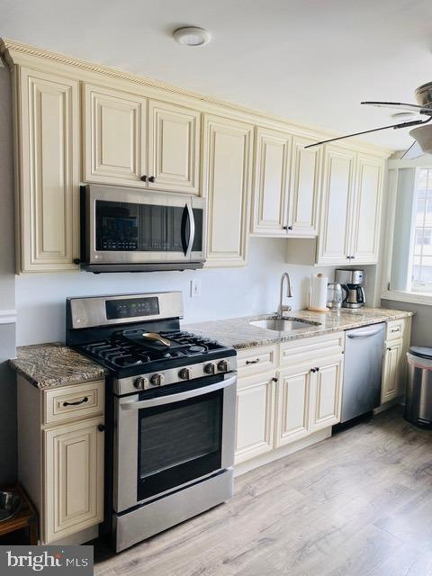 4216 Lawnside Road Philadelphia, PA 19154 - Photo 18 of 48 Kitchen