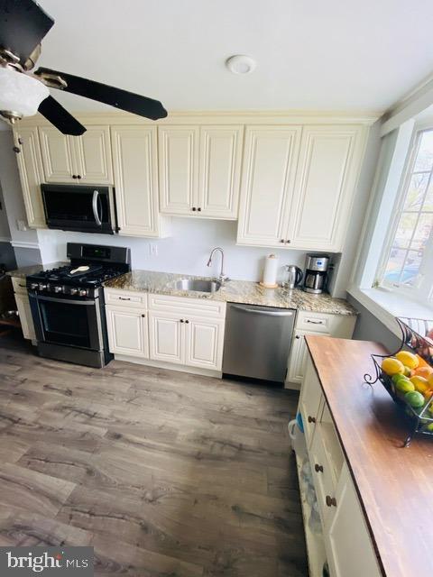 4216 Lawnside Road Philadelphia, PA 19154 - Photo 22 of 48 Kitchen