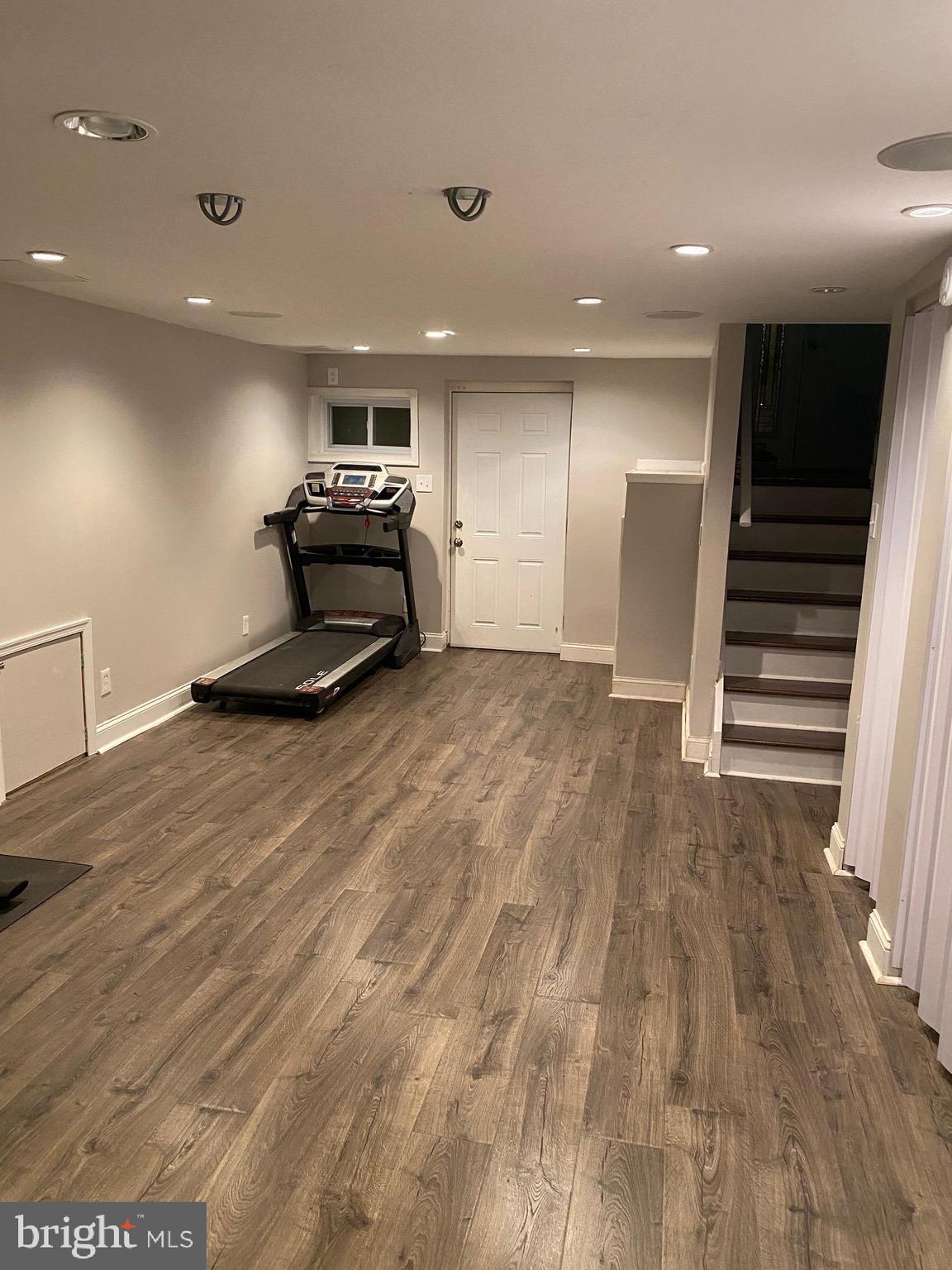 4216 Lawnside Road Philadelphia, PA 19154 - Photo 42 of 48 Family Room