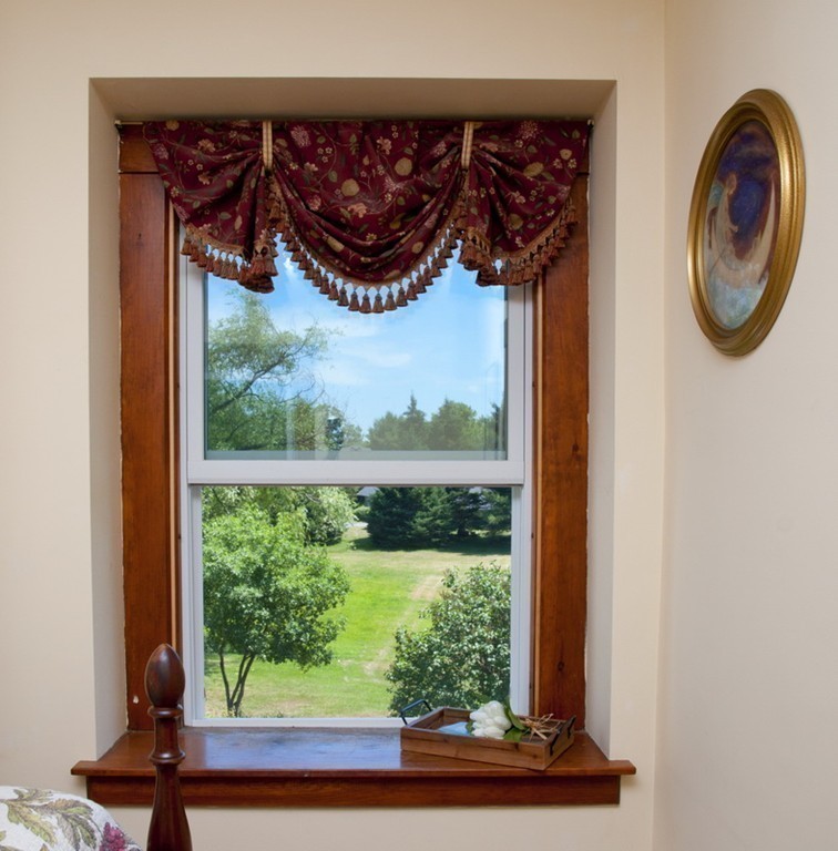 76 Randall Road Berlin, MA 01503 - Photo 20 of 29 a picture of a window and a mirror