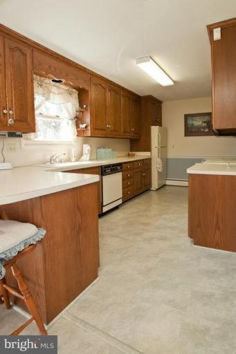 21500 Slidell Road Boyds, MD 20841 - Photo 5 of 24 Kitchen