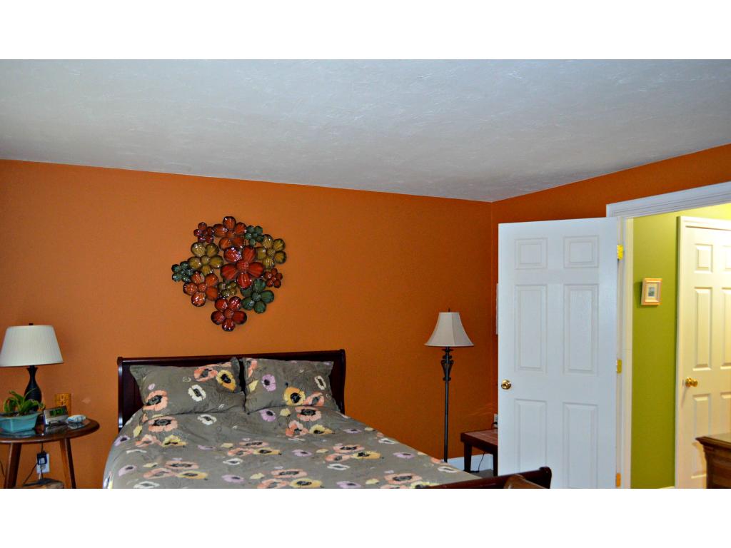 336 Circle Road, Unit 336 Manchester, NH 03103 - Photo 14 of 23