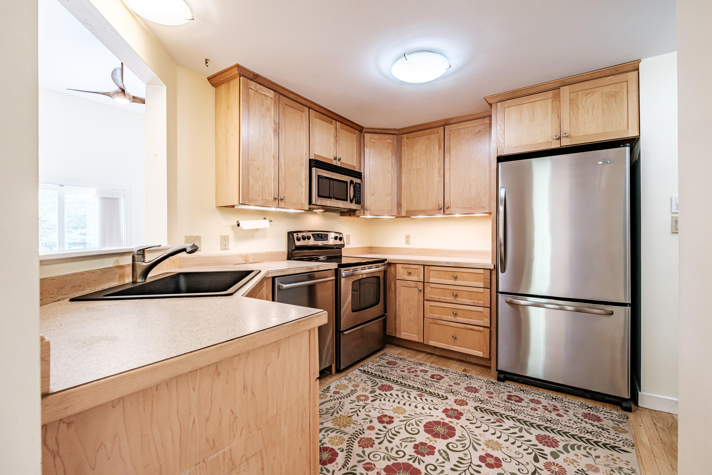 232 Bluff Road, Unit 232 Yarmouth, ME 04096 - Photo 34 of 69 Kitchen