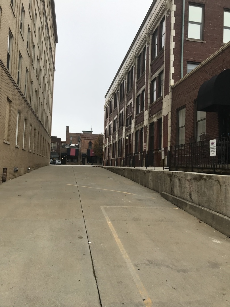 41 East University Avenue Champaign, IL 61820 - Photo 19 of 83 a view of a building with a street