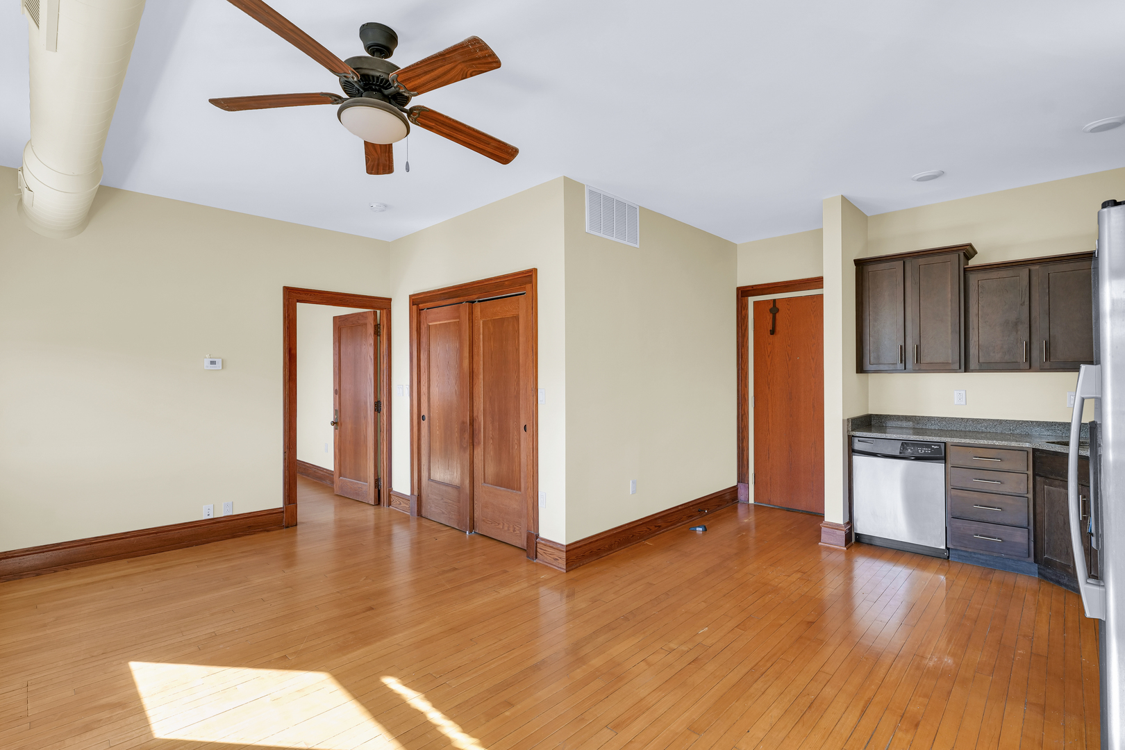 41 East University Avenue Champaign, IL 61820 - Photo 41 of 83