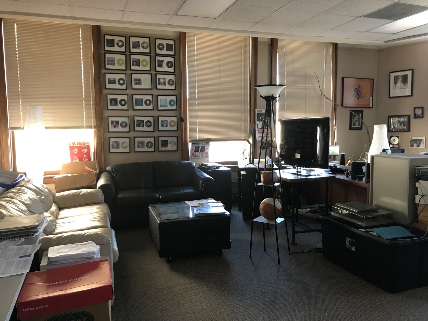 41 East University Avenue Champaign, IL 61820 - Photo 60 of 83 a living room with furniture a lamp and a fireplace
