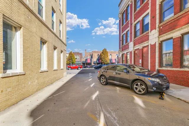 $3,850,000 | 41 East University Avenue, Champaign, IL 61820