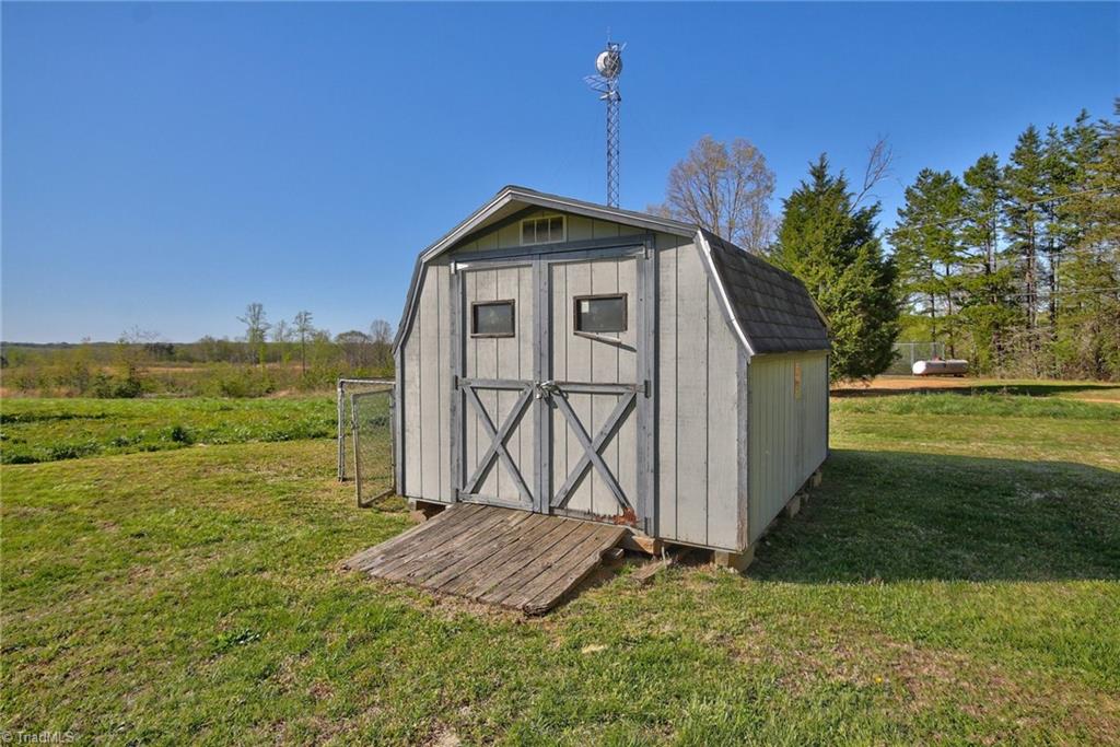 132 Charlie Fowkles Jr Road Providence, NC 27315 - Photo 14 of 20 Gallery Image 14