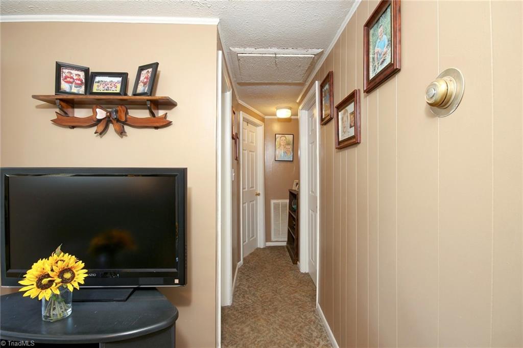 132 Charlie Fowkles Jr Road Providence, NC 27315 - Photo 7 of 20 Gallery Image 7