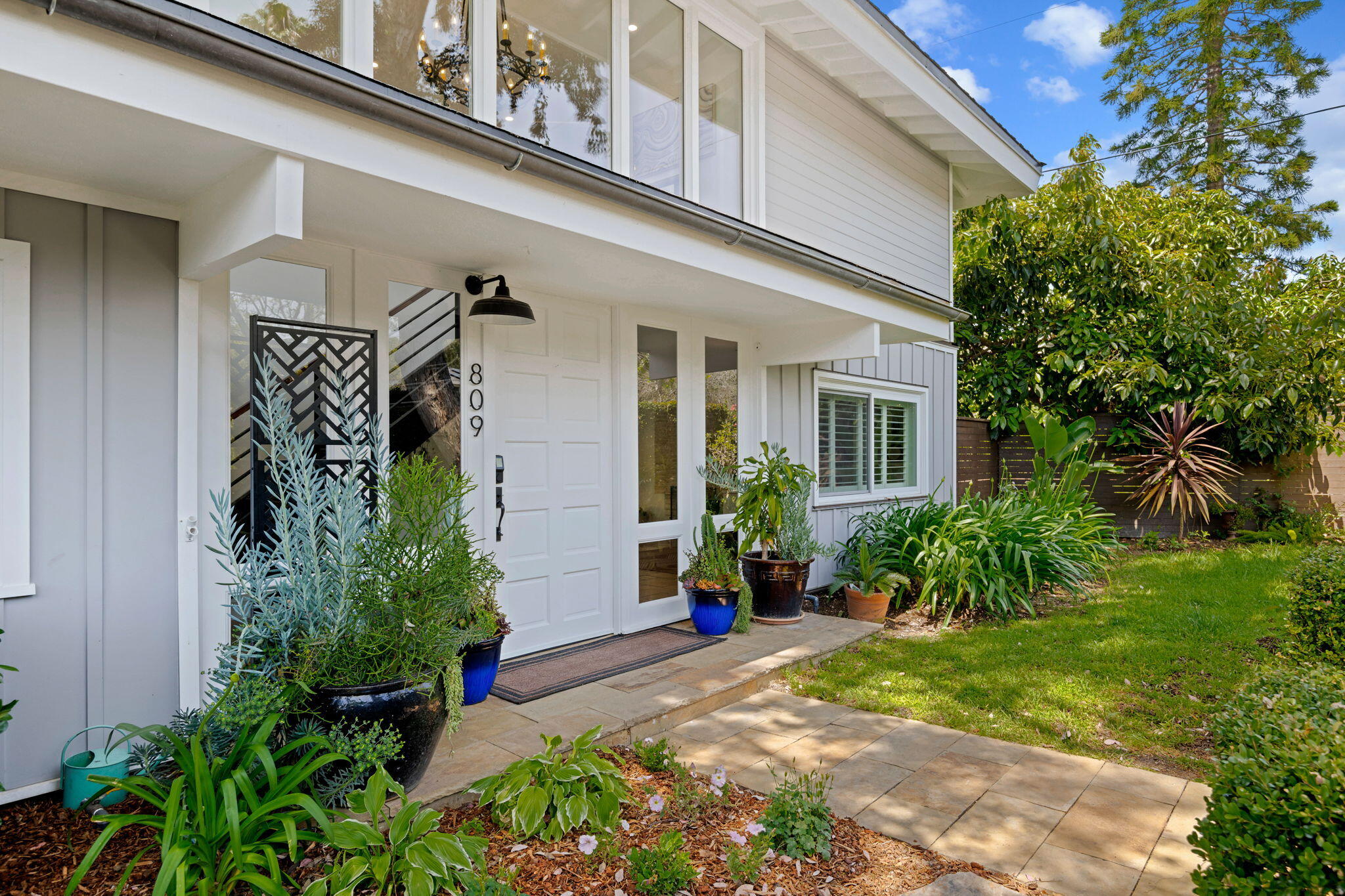809 Willowglen Road Santa Barbara, CA 93105 - Photo 6 of 50 Entrance