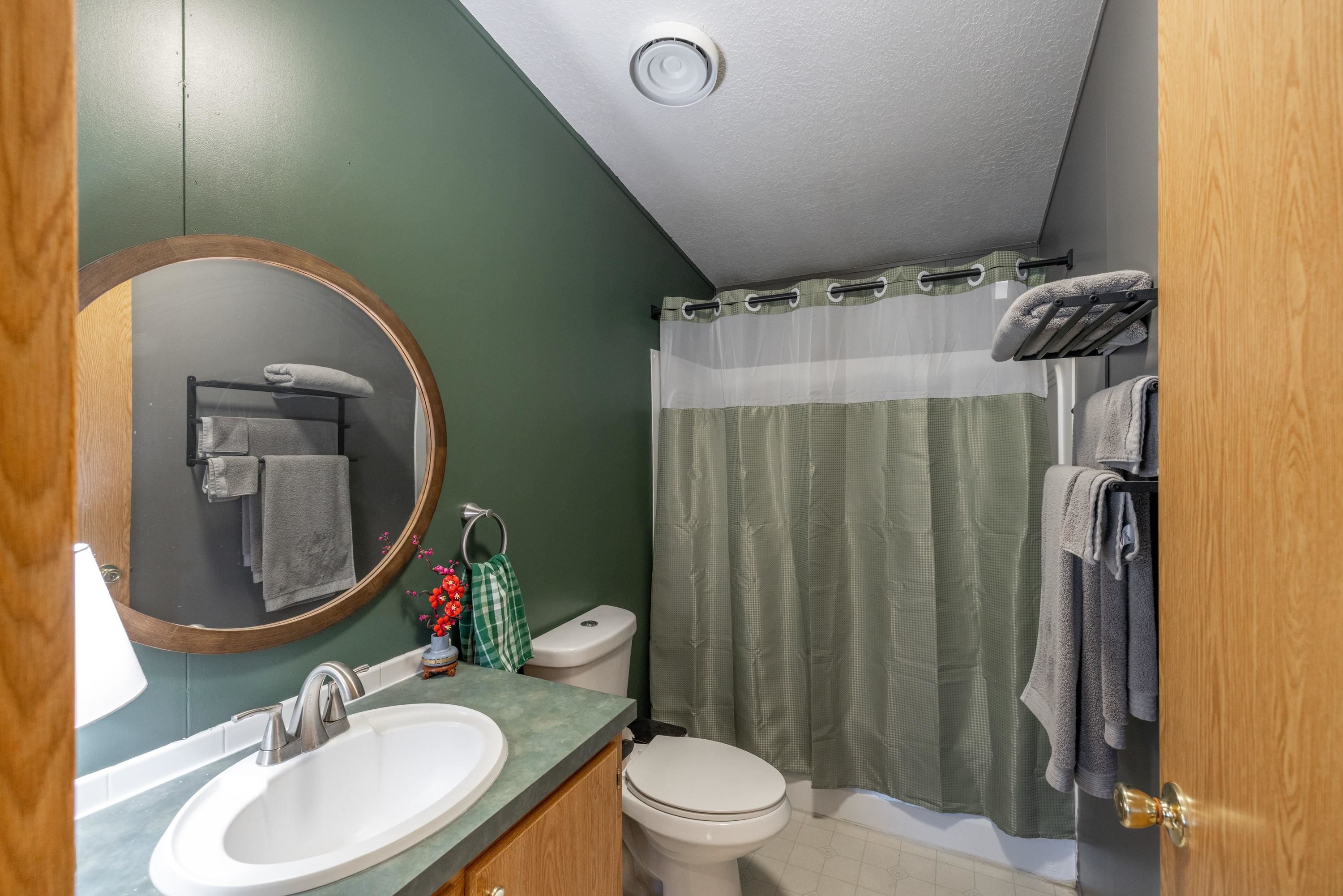 3424 East Garrison Lane Mead, WA 99021 - Photo 16 of 20