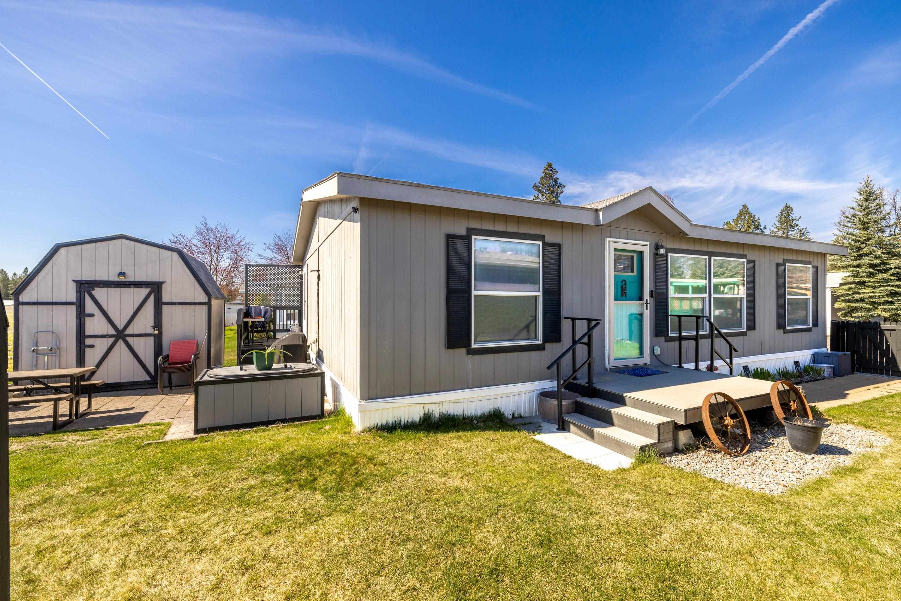 3424 East Garrison Lane Mead, WA 99021 - Photo 4 of 20