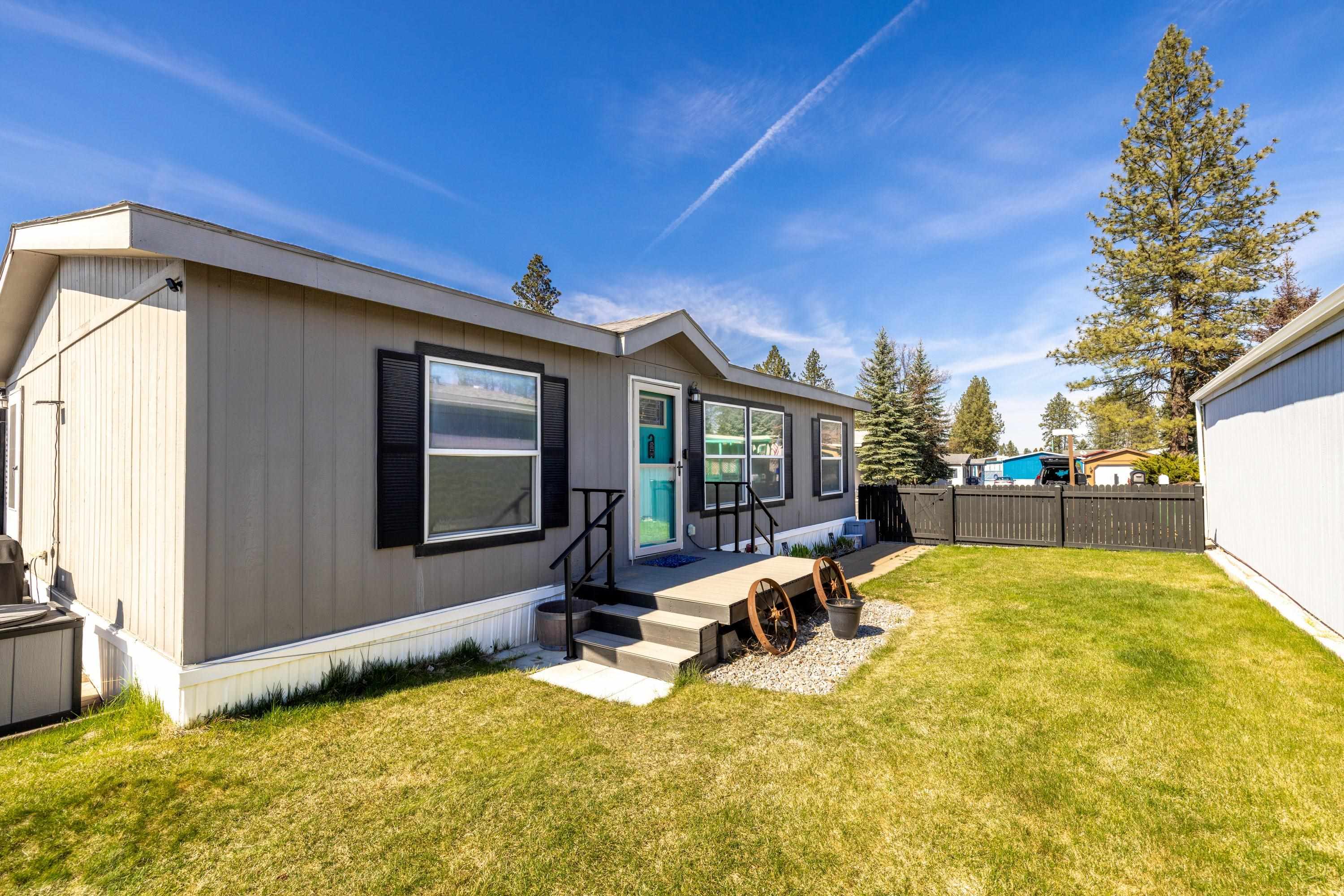 3424 East Garrison Lane Mead, WA 99021 - Photo 5 of 20