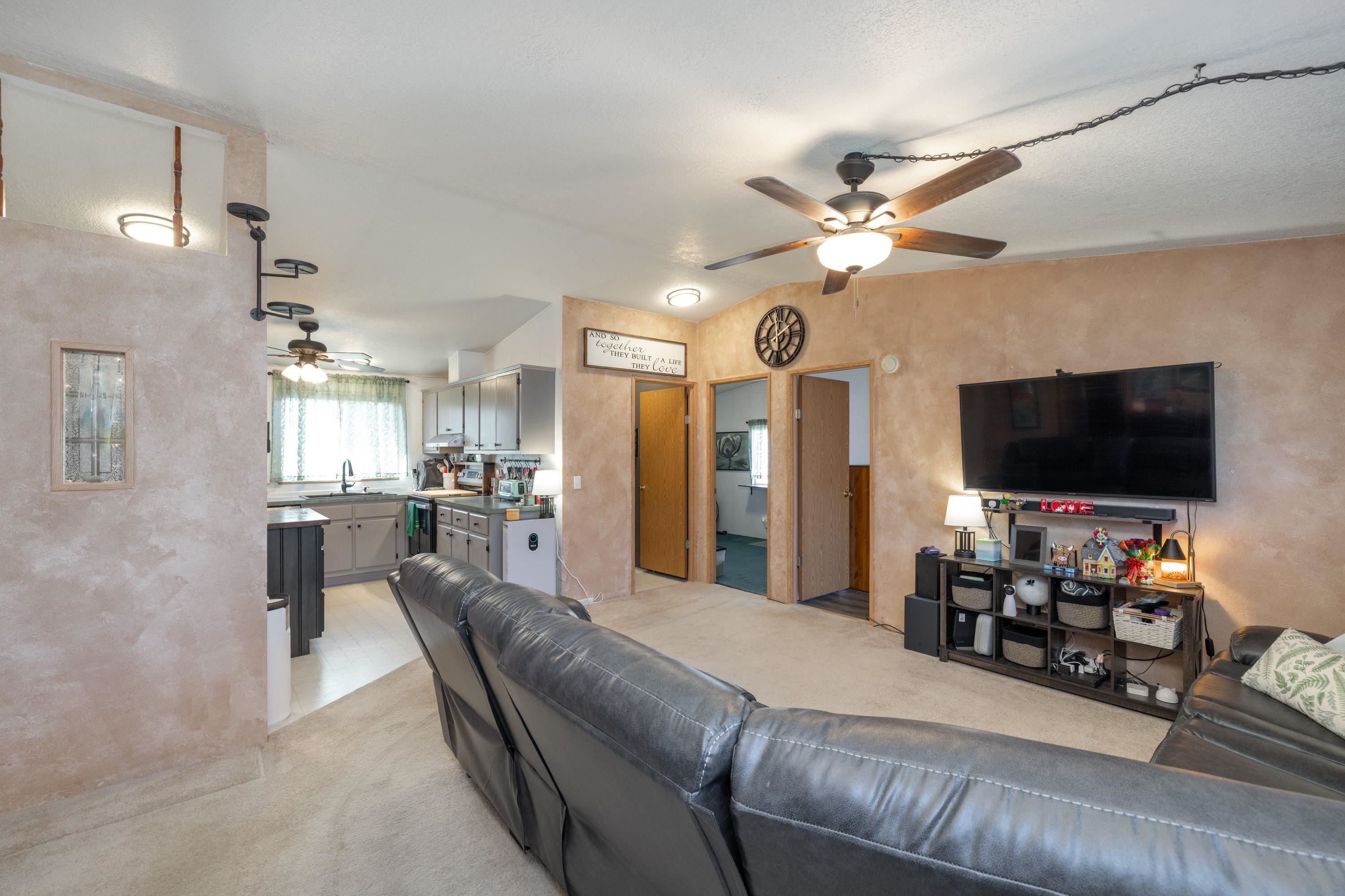 3424 East Garrison Lane Mead, WA 99021 - Photo 6 of 20