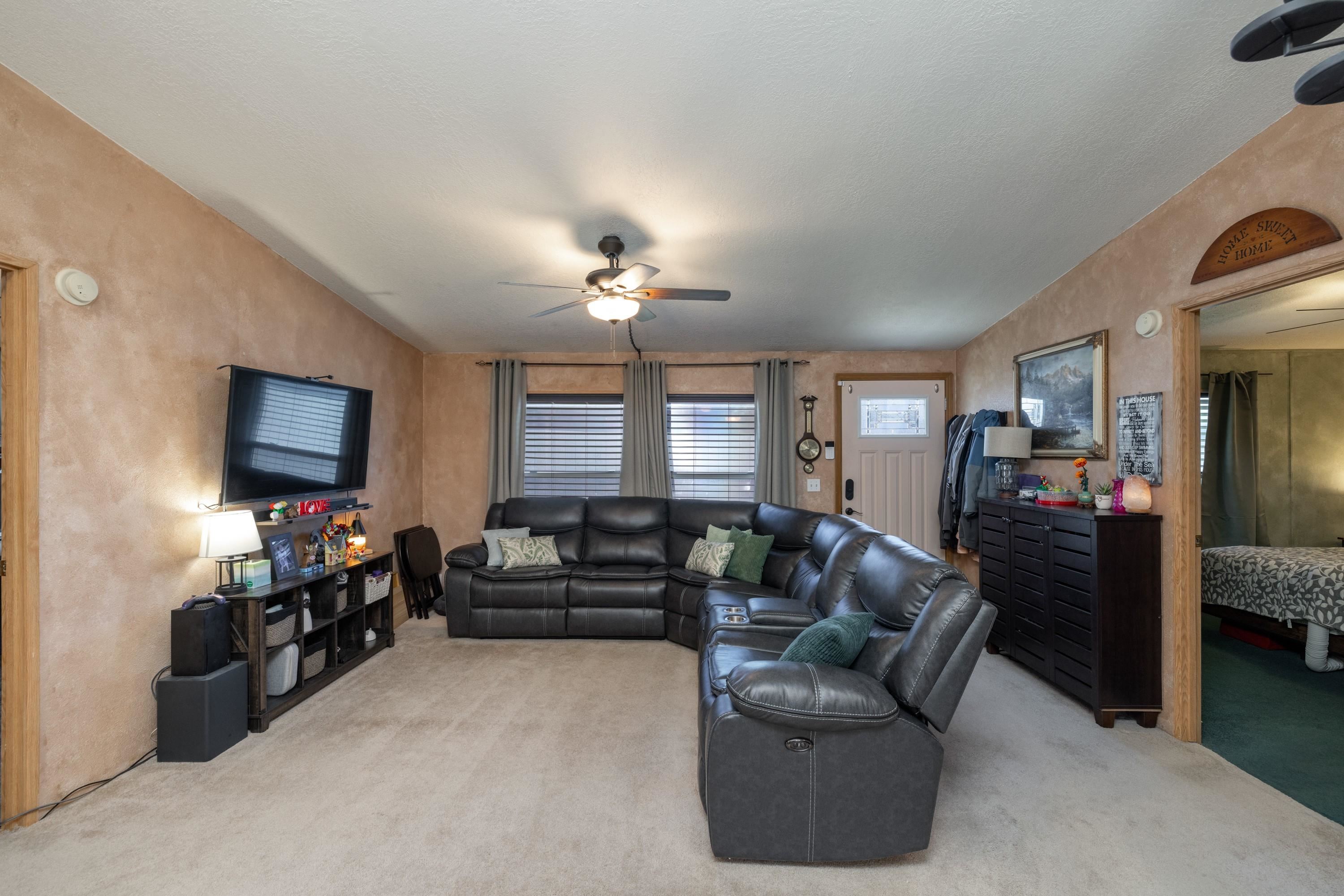 3424 East Garrison Lane Mead, WA 99021 - Photo 7 of 20