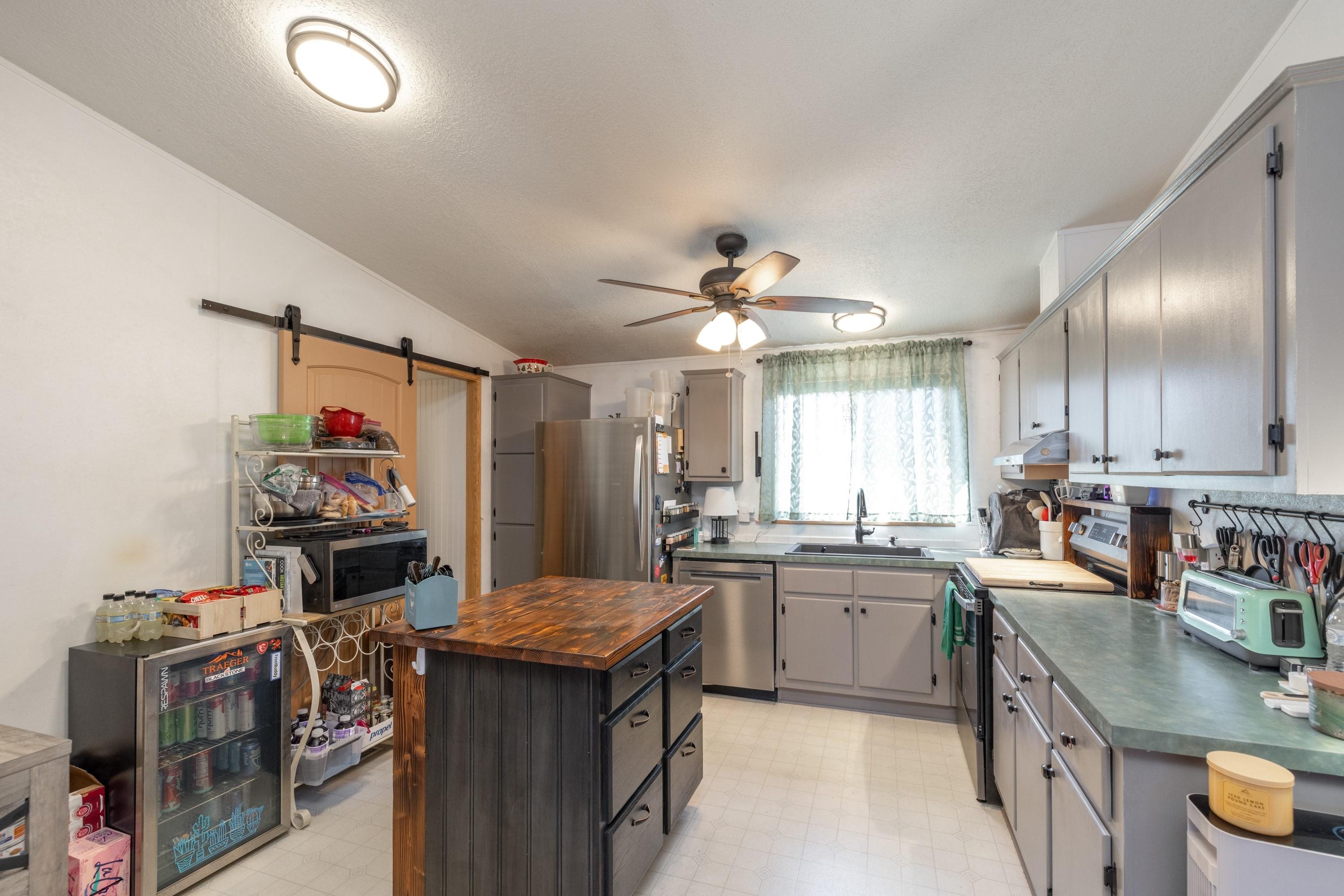 3424 East Garrison Lane Mead, WA 99021 - Photo 9 of 20