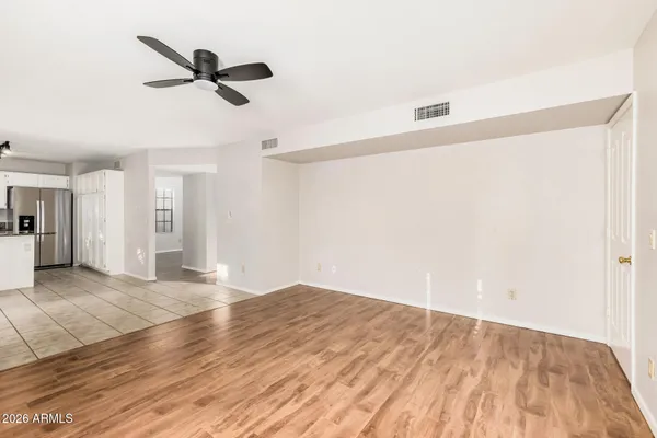 $2,895 | 931 North Whalers Cove Drive, Gilbert, AZ 85234