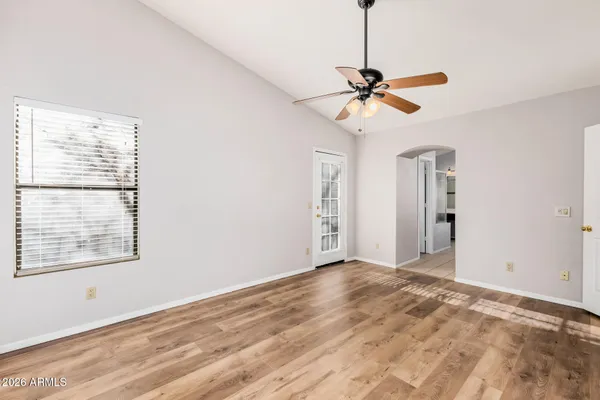 $2,895 | 931 North Whalers Cove Drive, Gilbert, AZ 85234