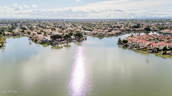 $2,895 | 931 North Whalers Cove Drive, Gilbert, AZ 85234