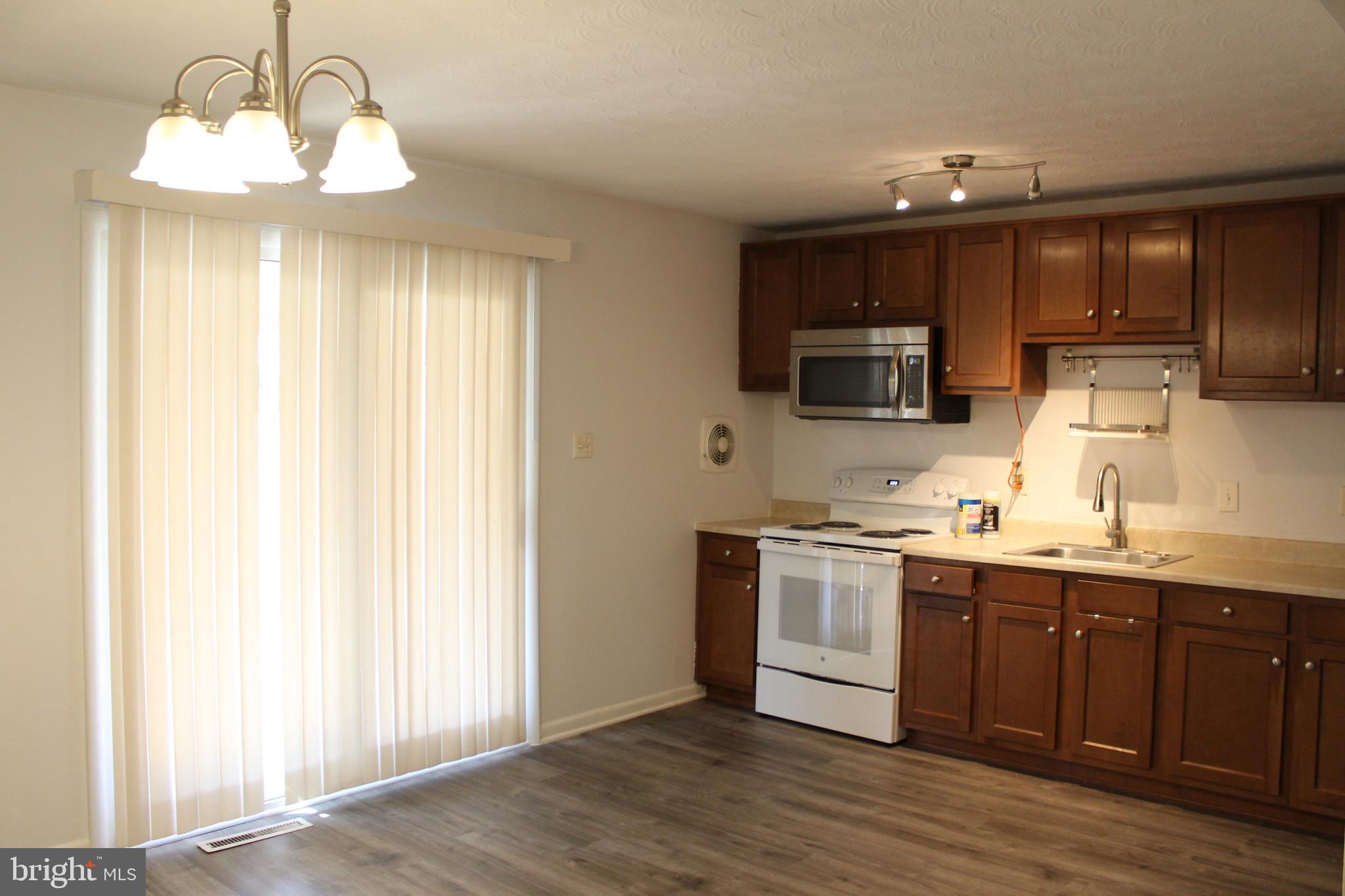 602 Markham Road Baltimore, MD 21229 - Photo 15 of 36