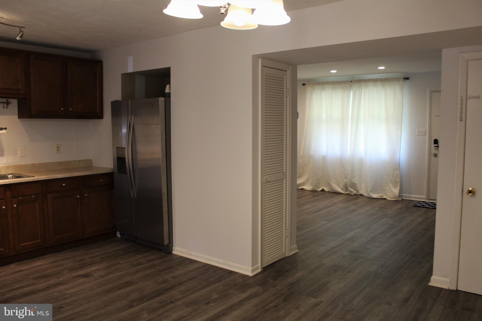 602 Markham Road Baltimore, MD 21229 - Photo 33 of 36