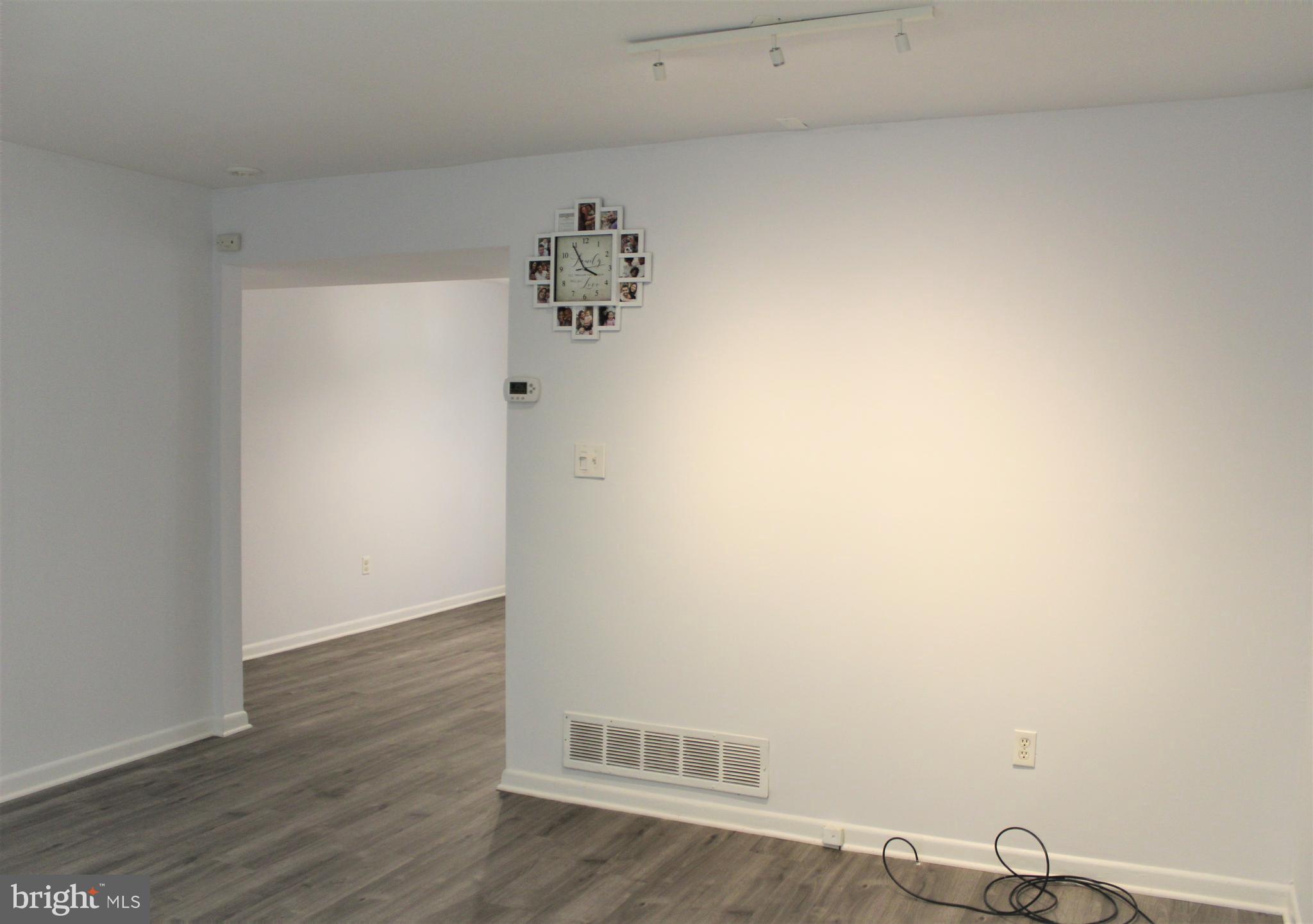 602 Markham Road Baltimore, MD 21229 - Photo 6 of 36