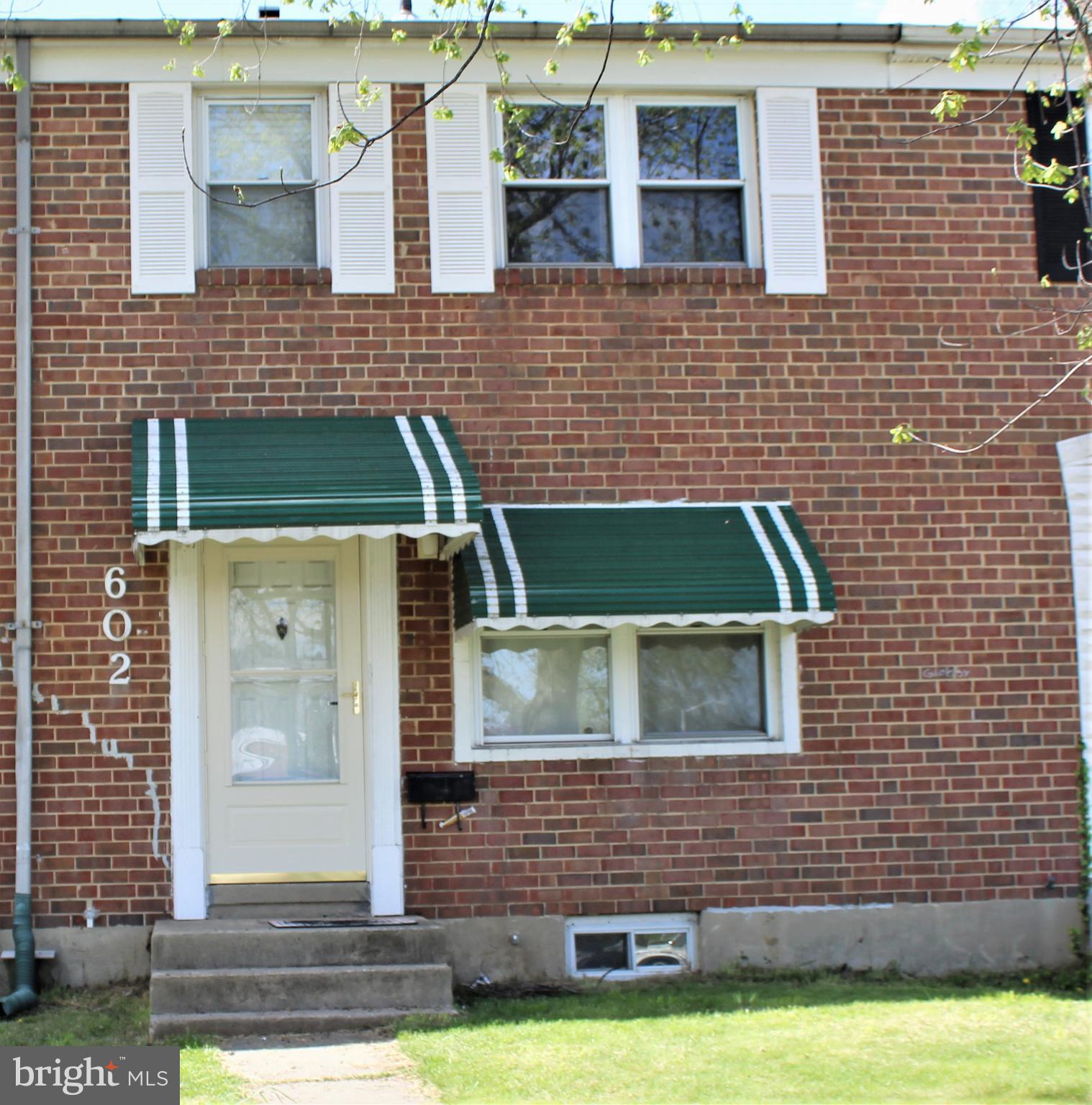602 Markham Road Baltimore, MD 21229 - Photo 7 of 36