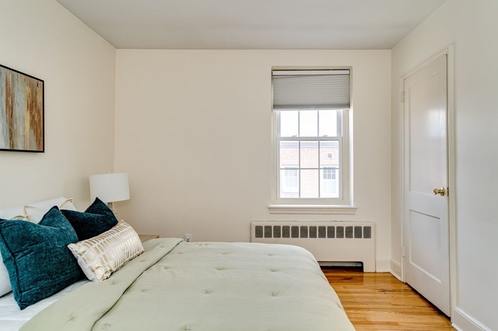 7 Lanark Road, Unit 6 Brookline, MA 02445 - Photo 8 of 22
