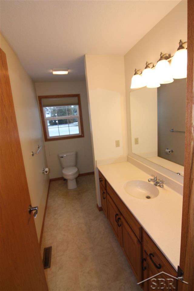 16097 Dice Road Hemlock, MI 48626 - Photo 15 of 24 50061797-14.JPG