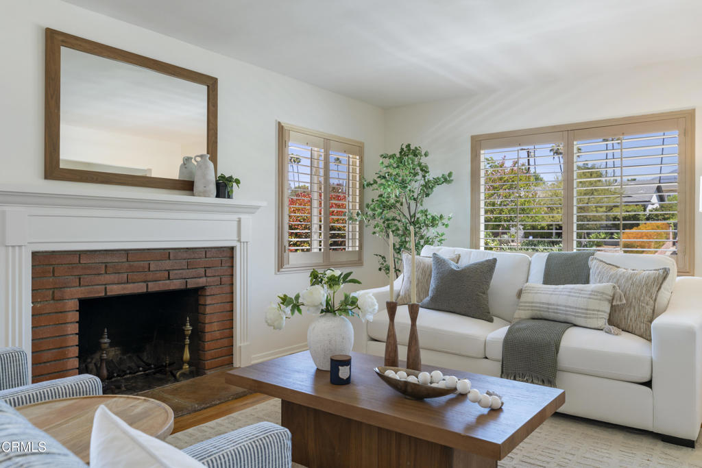 1300 Solita Road Pasadena, CA 91103 - Photo 13 of 58 DSC08286
