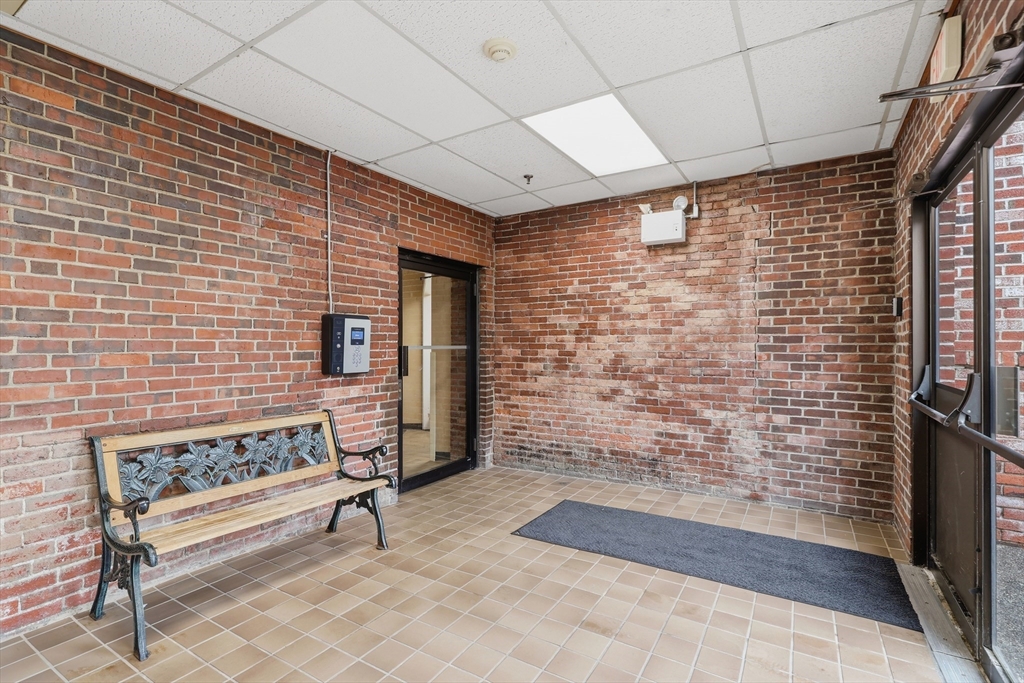 80 Foster Street, Unit 504 Peabody, MA 01960 - Photo 15 of 19