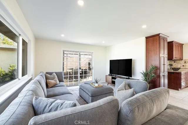 $5,000 | 2206 Stinson Street, Simi Valley, CA 93065