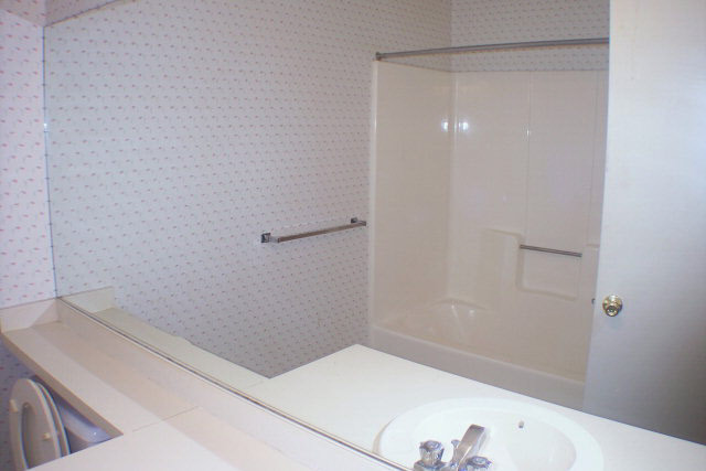 1130 North Alston Street Foley, AL 36535 - Photo 7 of 9 Bathroom 2
