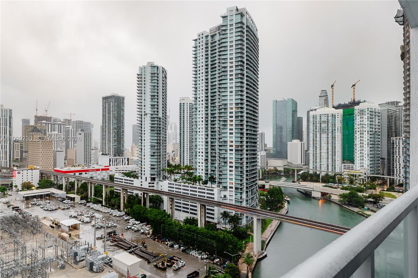 185 Southwest 7th Street, Unit 2007 Miami, FL 33130 - Photo 1 of 23 View from the balcony