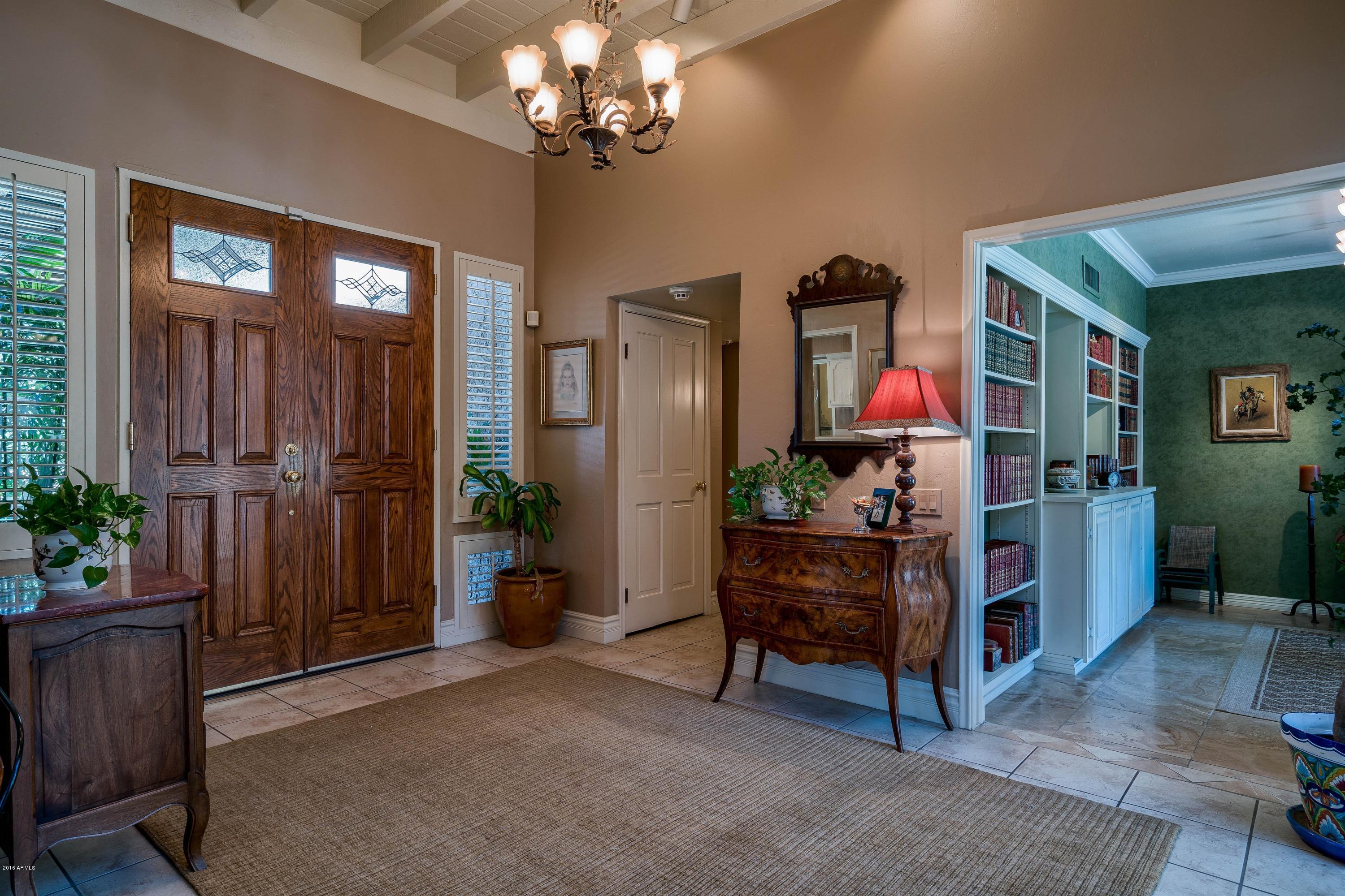 4448 East Camelback Road, Unit 14 Phoenix, AZ 85018 - Photo 3 of 28 Foyer