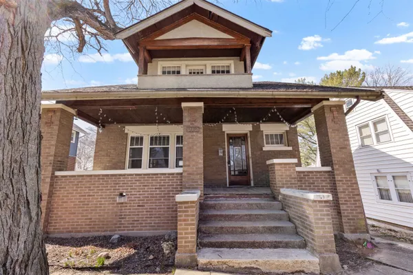 $140,000 | 212 North Gardiner Avenue, Rockford, IL 61107